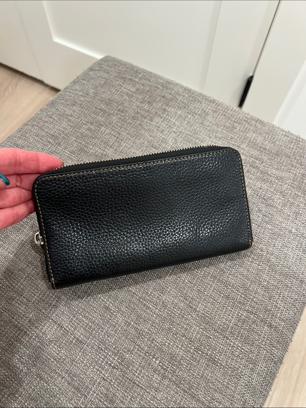 Coach Black Star & Stud Zip Wallet - Picture 3 of 14